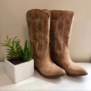 Tan Cowgirl Boots